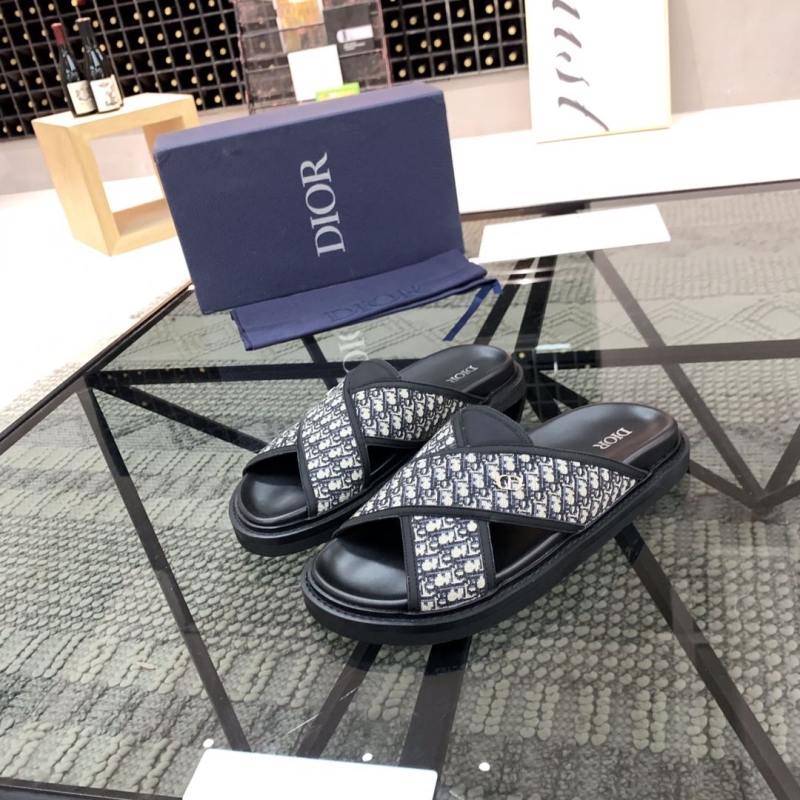 ch**an D*or slippers